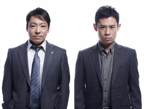 「MOZUスピンオフ 大杉探偵事務所」左から大杉良太役の香川照之、鳴宮啓介役の伊藤淳史。