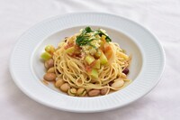 「高野山カフェ in 丸の内ハウス 2015」のメニューの1つ、「四種豆とフレッシュトマトのカッペリーニ。