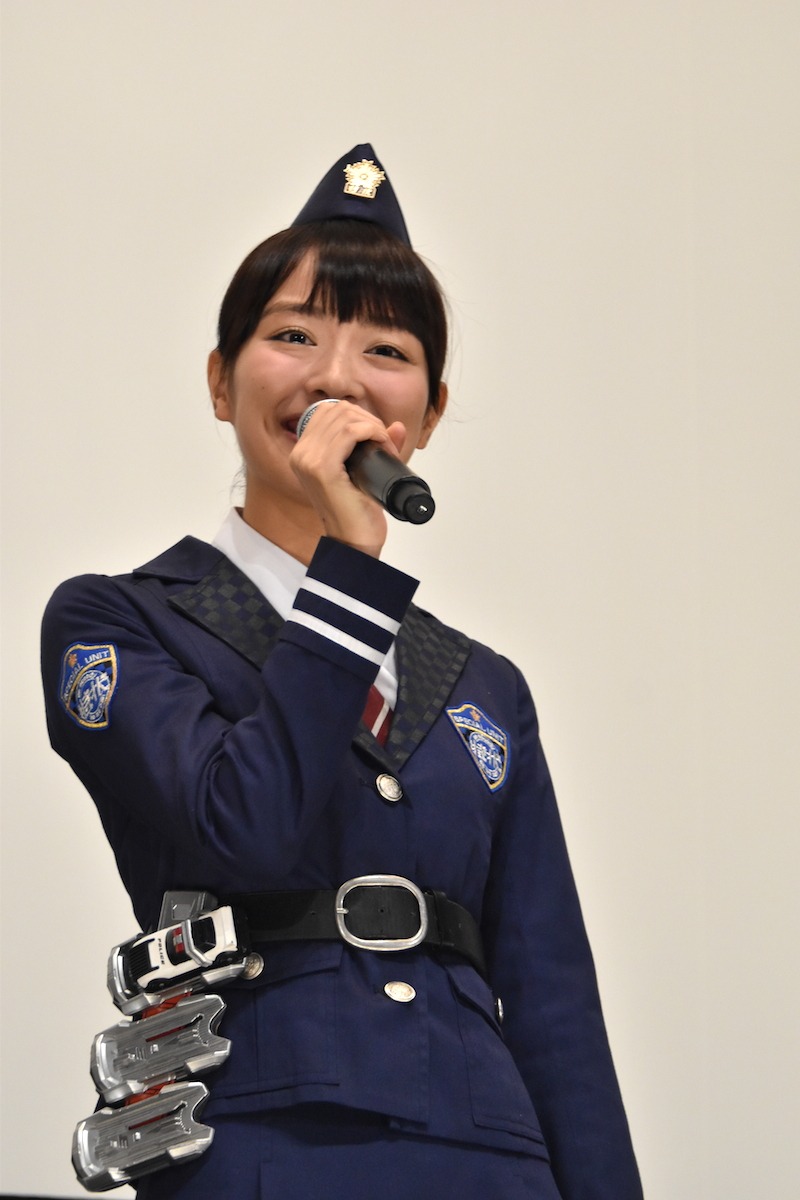 内田理央