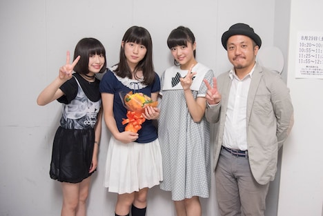 左から吉田凜音、蒼波純、中山莉子、白石和彌。