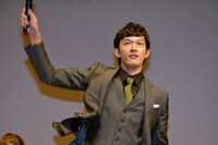 「ニチアサに帰ってきたぞ！」と盛り上げる伊藤陽佑。