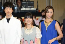 左から坂口健太郎、福田彩乃、高橋メアリージュン。