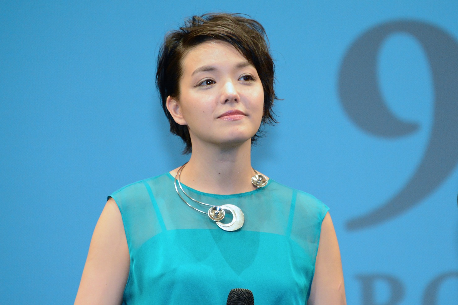 我妻三輪子