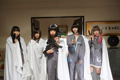 「女の子よ死体と踊れ」 (c)2015 YOU’LL MELT MORE ! Film Partners