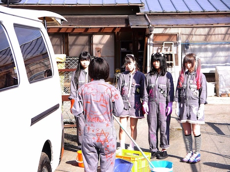 「女の子よ死体と踊れ」 (c)2015 YOU’LL MELT MORE ! Film Partners