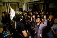 「パーティー51」（写真提供：51+ film）