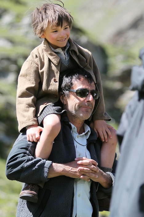 「ベル＆セバスチャン」メイキング写真 (c)2013 RADAR FILMS EPITHETE FILMS GAUMONT M6 FILMS ROHNE-ALPES CINEMA