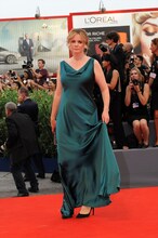 エミリー・ワトソン (c)2015 Universal Studios.