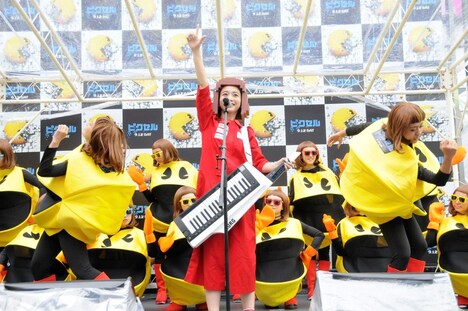 「ピクセル」主題歌お披露目イベントの様子。