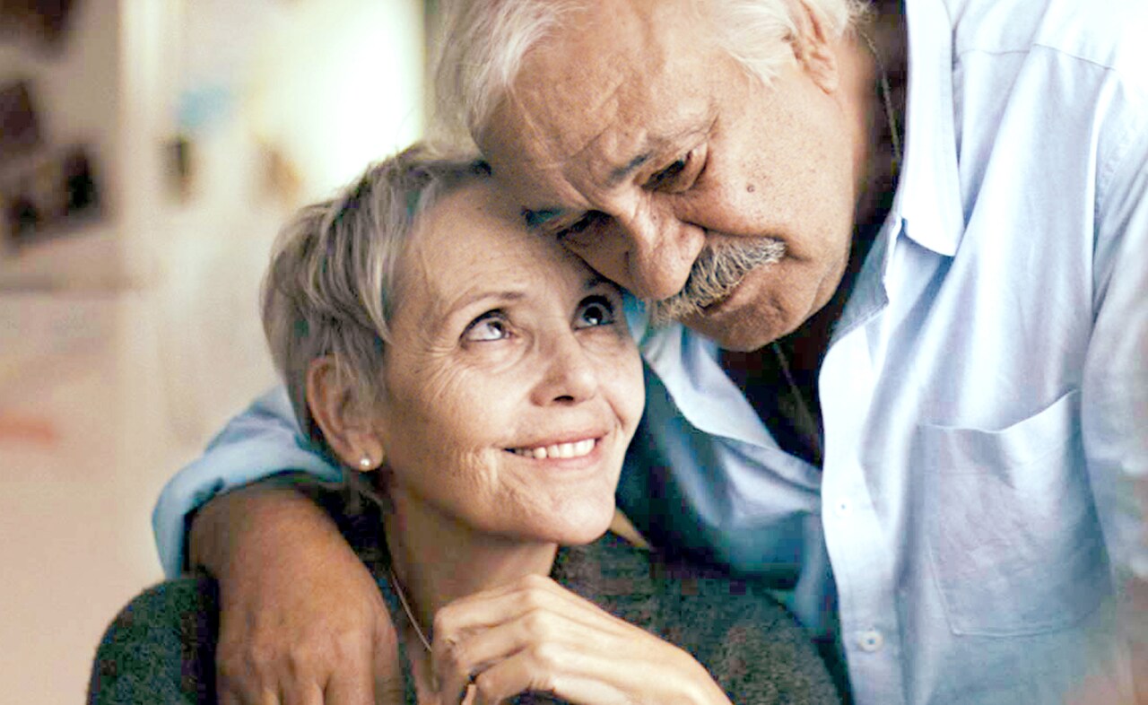 イスラエル映画「ハッピーエンドの選び方」、老夫婦の深い絆を映し出す予告編