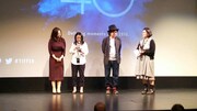 第40回トロント国際映画祭に出席した神楽坂恵（左）と園子温（中央右）。