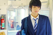 「ストロボ・エッジ」 (c)2015映画「ストロボ・エッジ」製作委員会 (c)咲坂伊緒／集英社