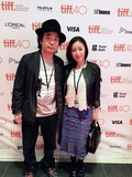 第40回トロント国際映画祭に出席した園子温（左）と神楽坂恵（右）。