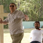イーライ・ロス製作、カルト教団の集団自殺をPOVで描く「サクラメント」11月公開
