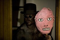 「ブロンソン」 (c)Red Mist Distribution Limited 2008