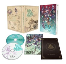 「リトルウィッチアカデミア 魔法仕掛けのパレード」劇場先行発売版Blu-ray（8499円）展開図 (c)2015 TRIGGER／吉成曜／GOOD SMILE COMPANY