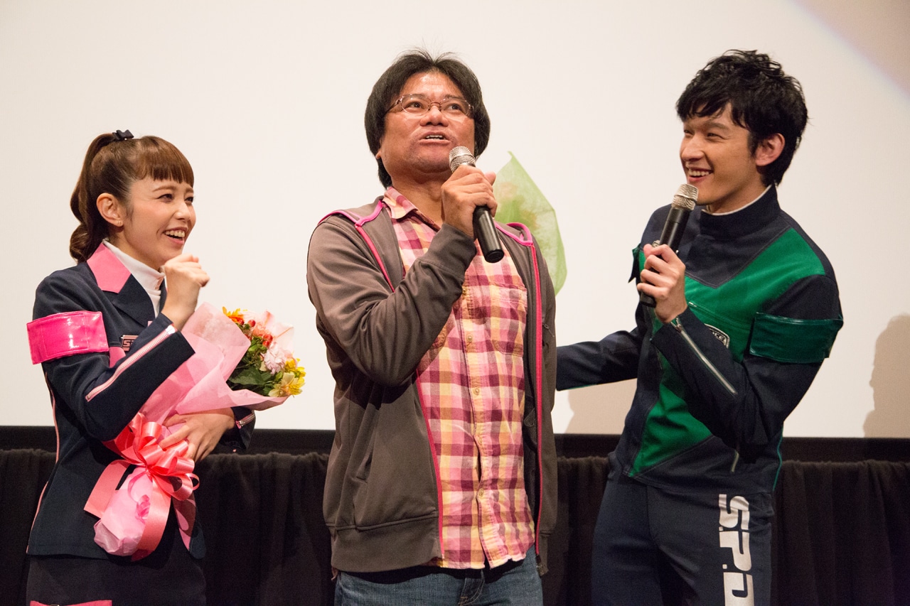 左から菊地美香、竹本昇、伊藤陽佑。