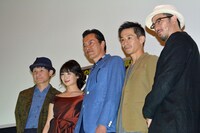 「木屋町DARUMA」初日舞台挨拶の様子。