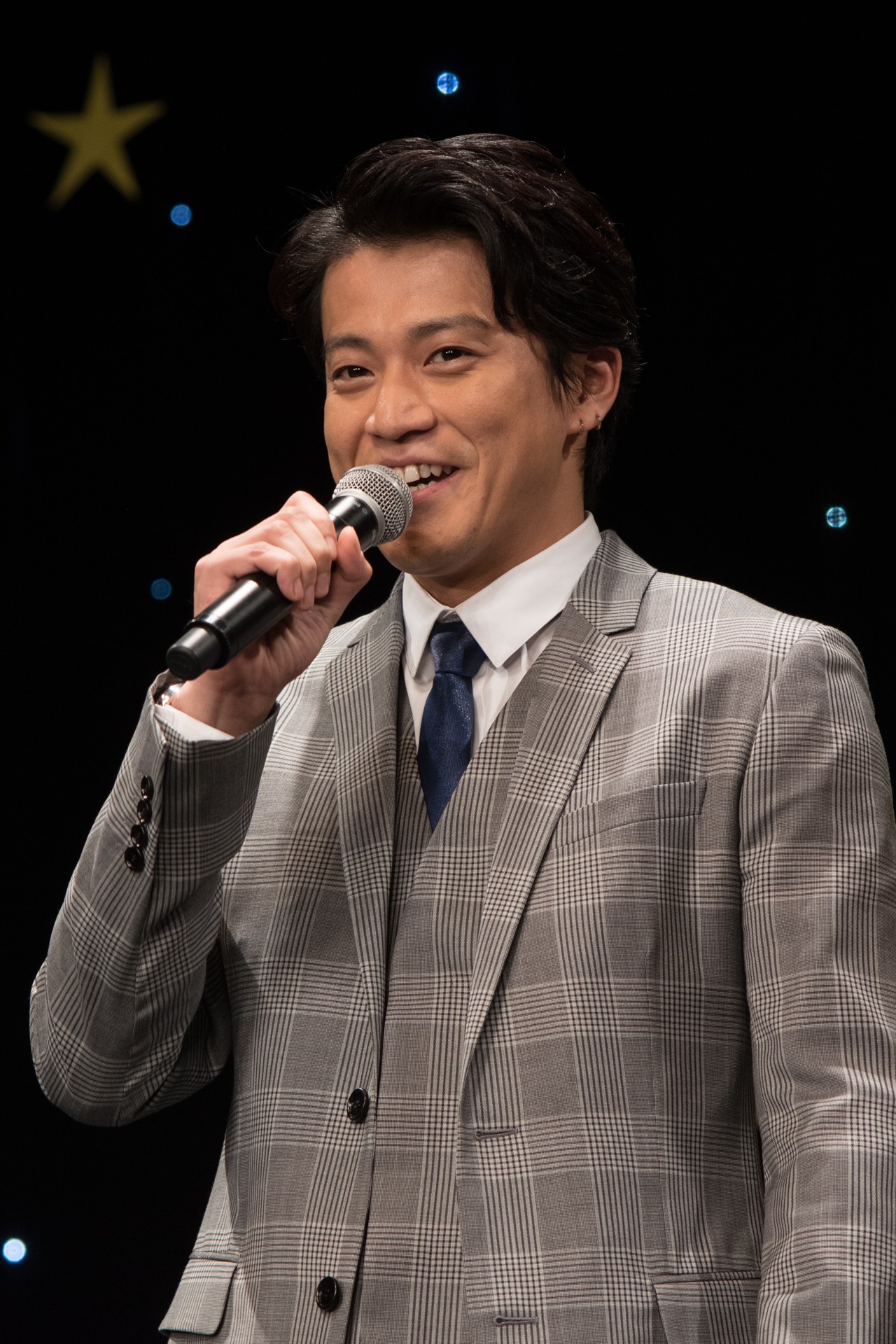 小栗旬