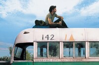 「イントゥ・ザ・ワイルド」 (c)MMVII by RIVER ROAD ENTERTAIMENT, LLC and PARAMOUNT VANTAGE, A Division of PARAMOUNT PICTURES CORPORATION. All Rights Reserved.