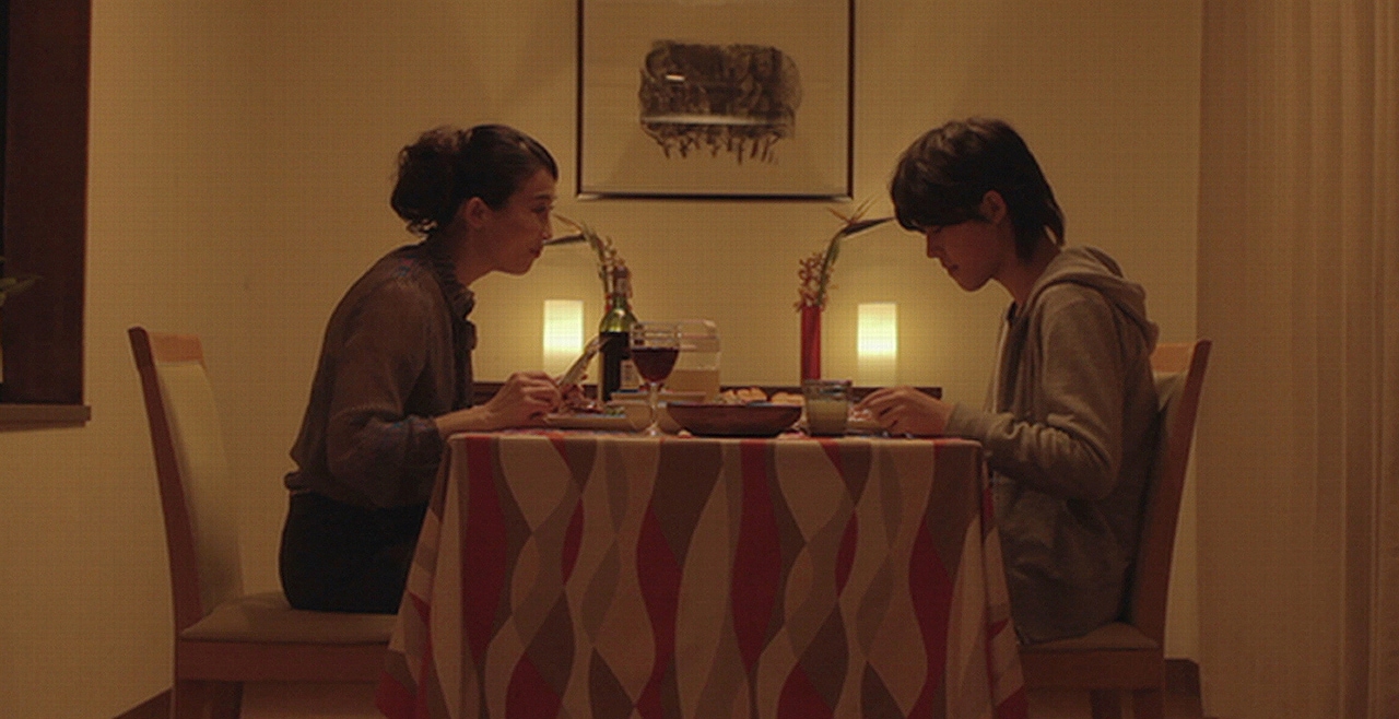 福満しげゆきの短編マンガ「娘味」が実写映画化、人肉の出る食卓を淡々と描く