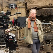 アラン・リックマン、男性社会で戦う女性描いた「ヴェルサイユの宮廷庭師」を語る