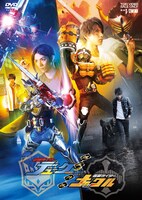 Vシネマ「鎧武外伝　仮面ライダーデューク／仮面ライダーナックル」DVDジャケット (c)2015石森プロ・テレビ朝日・ADK・バンダイ・東映ビデオ・東映　(c)石森プロ・テレビ朝日・ADK・東映