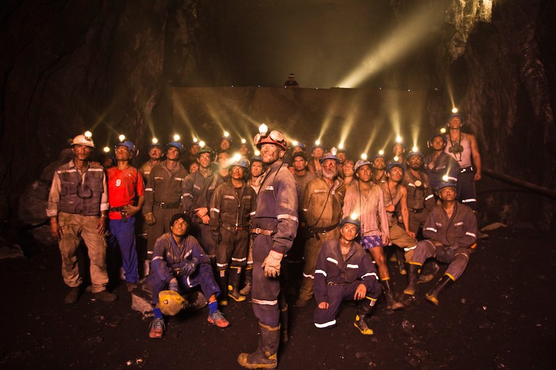 「THE 33」 (c)2015 ALCON ENTERTAINMENT,LLC