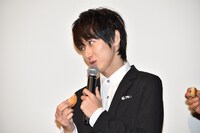 和菓子が苦手なことをカミングアウトする本郷奏多。