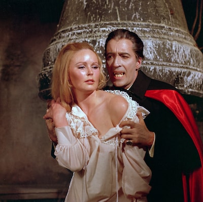 「帰ってきたドラキュラ」