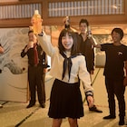 橋本環奈主演「セーラー服と機関銃」、「カ・イ・カ・ン」シーンの撮影に密着