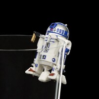 「コップのフチのスター・ウォーズ」R2-D2 (c)& TM Lucasfilm Ltd.