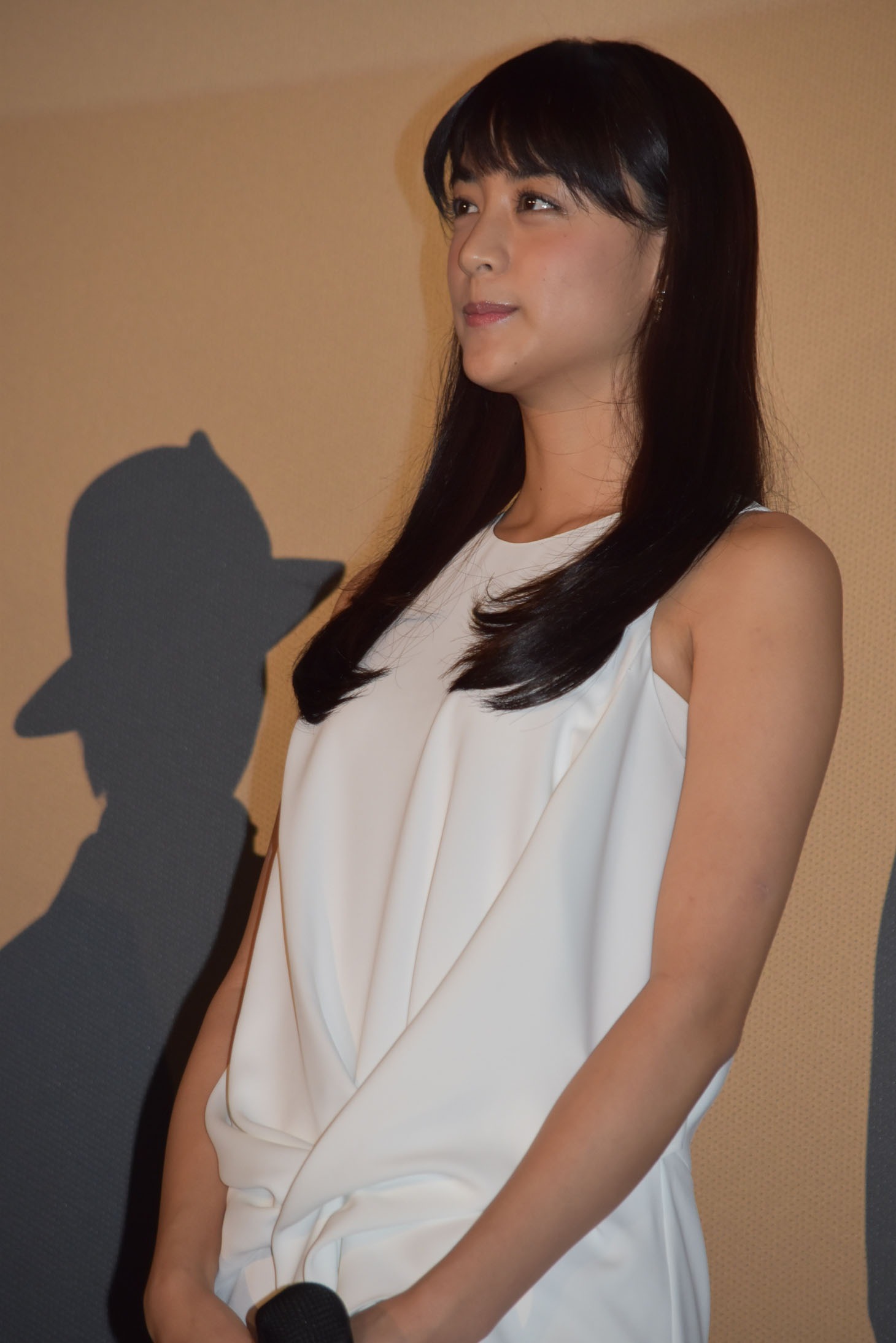 山本美月