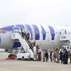 R2-D2が空を飛ぶ、SWとANAコラボの特別ジェット機が遊覧フライト