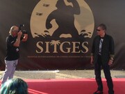 第48回シッチェス・カタロニア国際映画祭での三池崇史（右）。(c)2015「極道大戦争」製作委員会