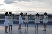 「女の子よ死体と踊れ」撮影の様子。