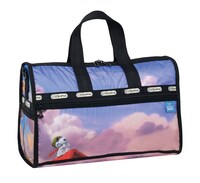 「Snoopy Over Paris」ミディアム （2万7000円） (c)2015 Peanuts Worldwide LLC