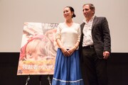 「独裁者と小さな孫」トークショー付き試写会に登壇した、モフセン・マフマルバフ（右）と河瀬直美（左）。