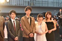 「桜ノ雨」キャストの広田亮平、浅香航大、山本舞香、久松郁実。