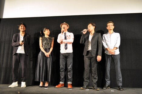 「忍者狩り」初日舞台挨拶の様子。