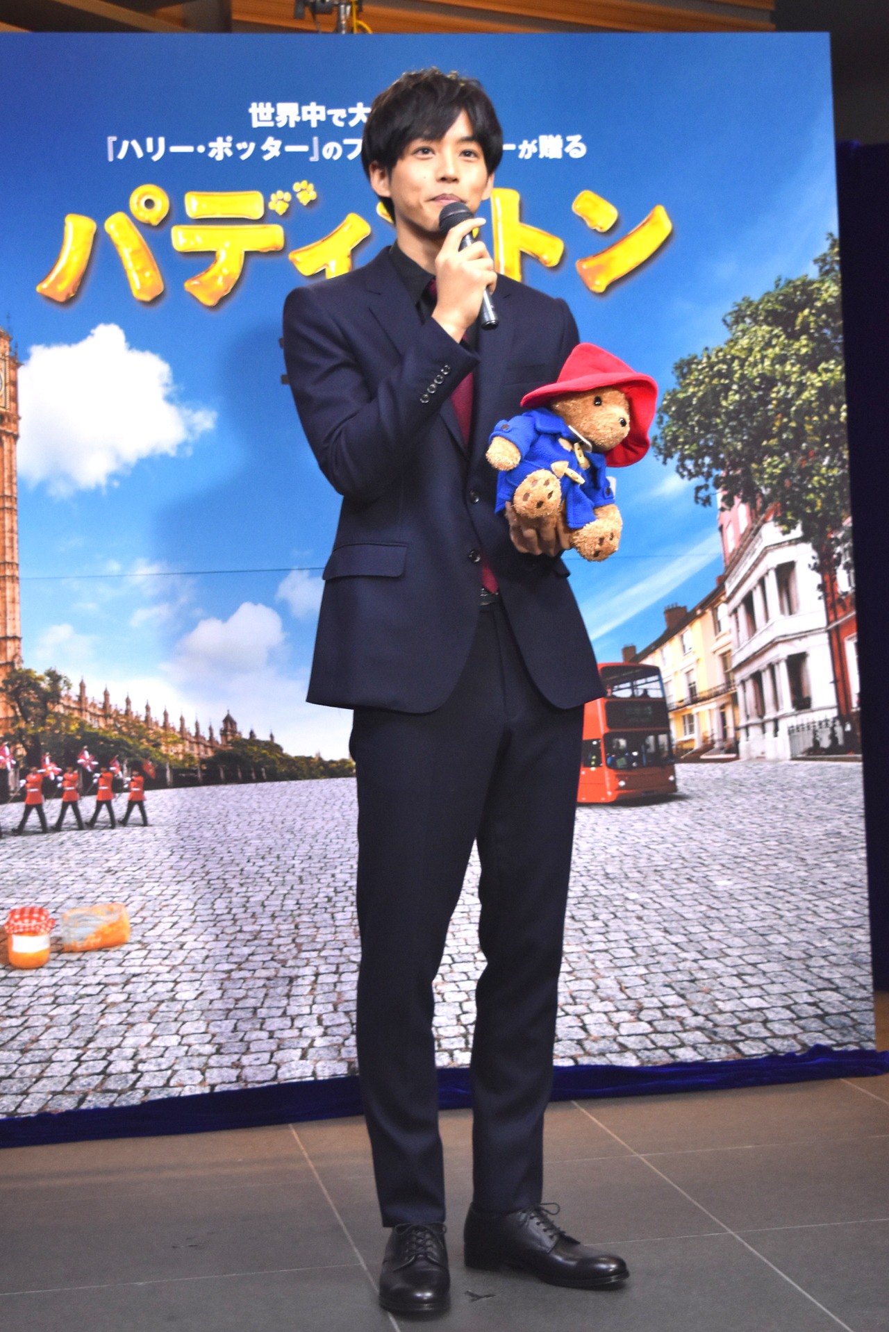 松坂桃李