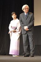 左から吉永小百合、山田洋次。