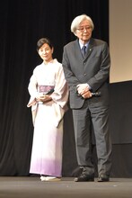左から吉永小百合、山田洋次。