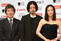 第28回東京国際映画祭「FOUJITA」記者会見の様子。