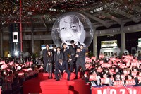 「劇場版 MOZU」ワールドプレミア完成記念トークショーの様子。