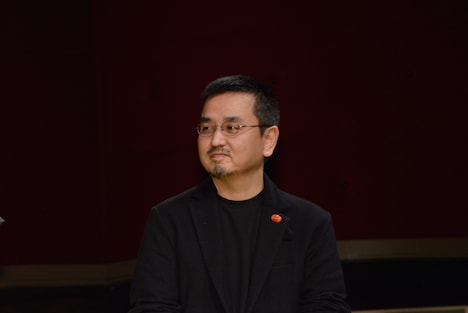 「グラスホッパー」監督の、瀧本智行。