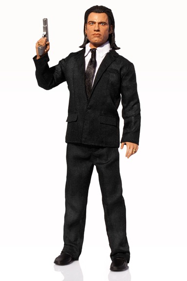 「パルプ・フィクション」13インチ トーキングフィギュアのビンセント。（写真提供：豆魚雷）MIRAMAX(c)2015 Miramax,LLC.All Rights Reserved.