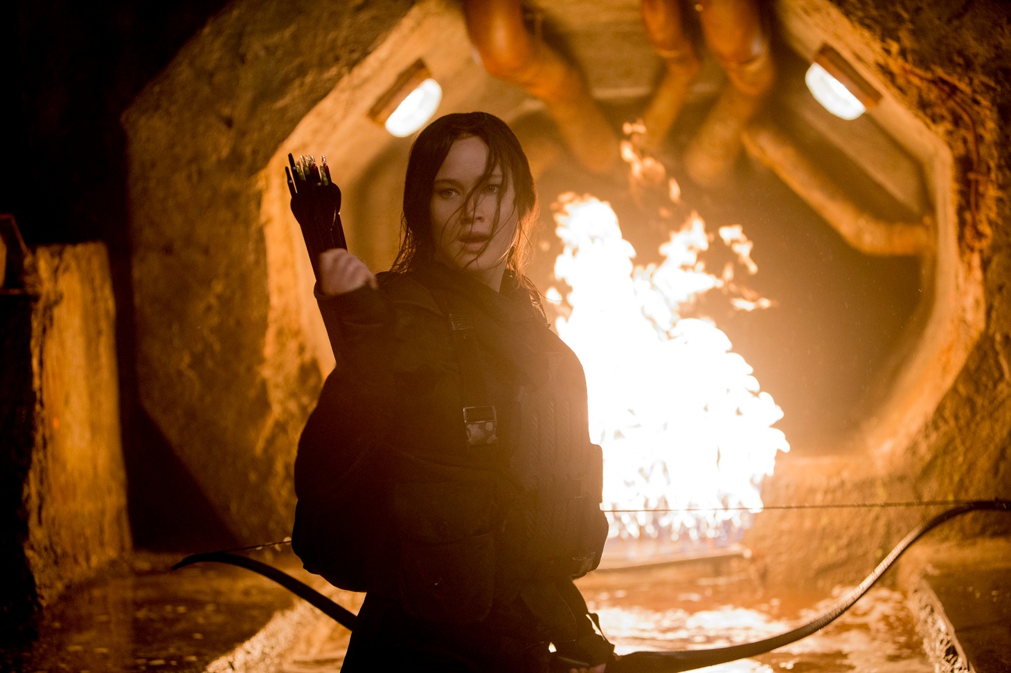 「ハンガー・ゲーム FINAL：レボリューション」 TM&(c)2015 LIONS GATE FILMS INC.ALL RIGHTS RESERVED.