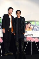 「岸辺の旅」トークイベントにて、浅野忠信（左）と永瀬正敏（右）。