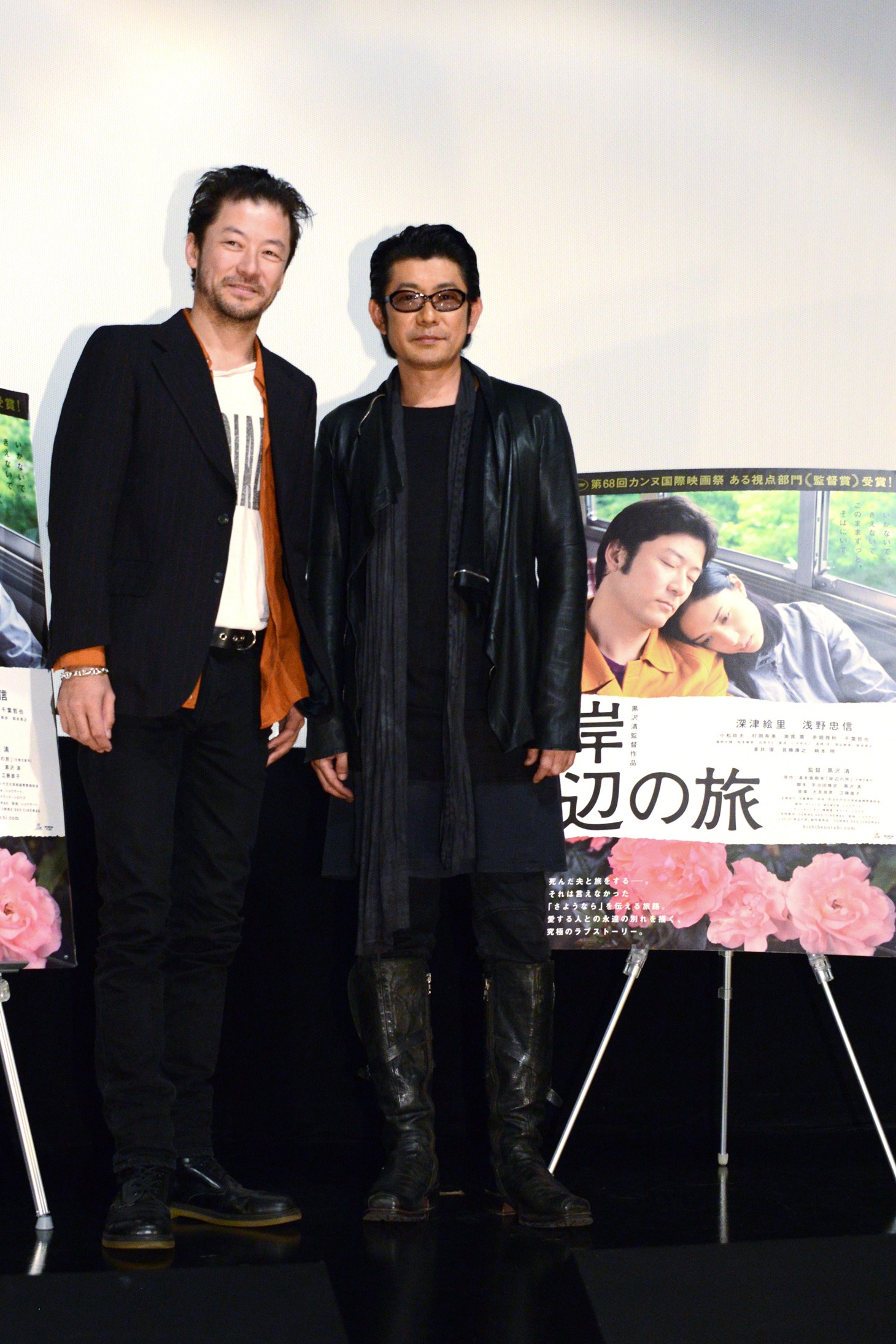 「岸辺の旅」トークイベントにて、浅野忠信（左）と永瀬正敏（右）。